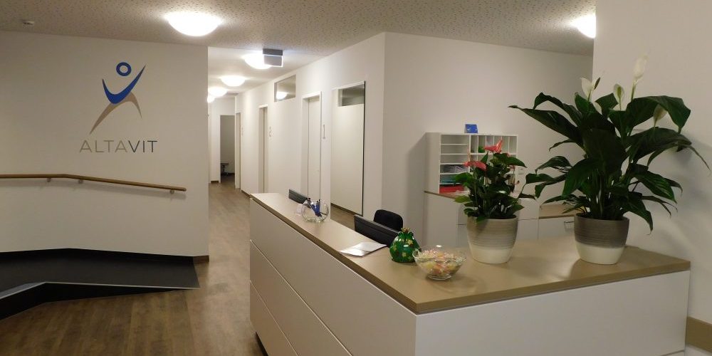 ALTAVIT Krankengymnastik München am OEZ